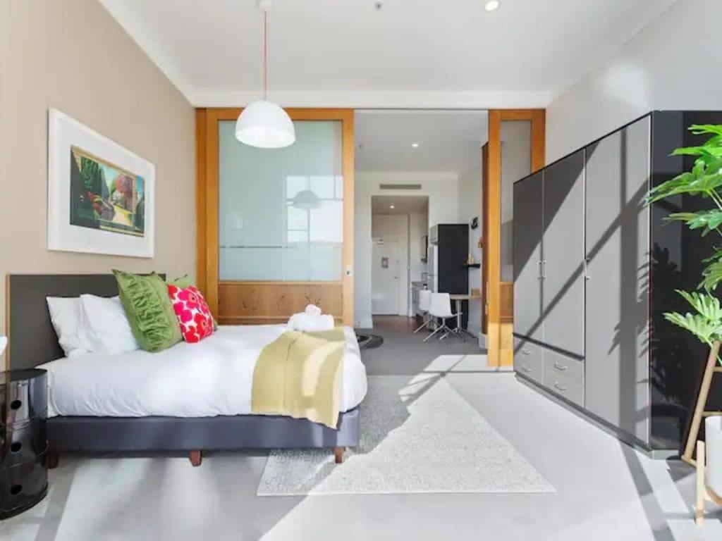 Lovely Bright Apartment With Balcony Pool And Gym Auckland Exterior photo