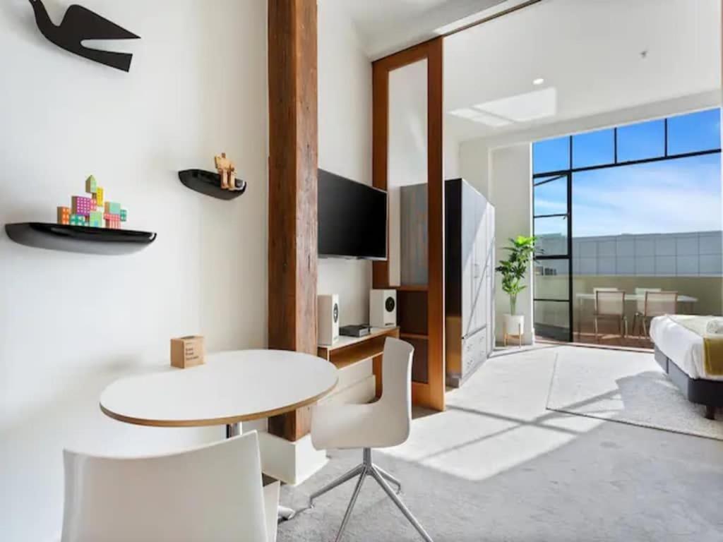 Lovely Bright Apartment With Balcony Pool And Gym Auckland Exterior photo