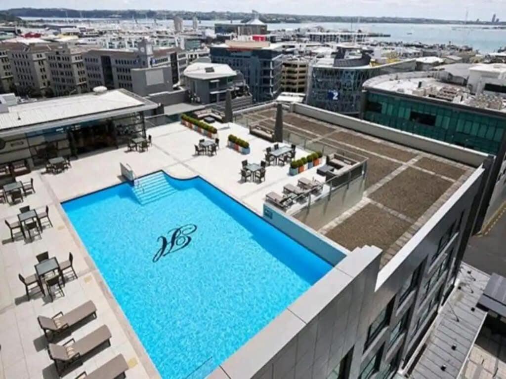 Lovely Bright Apartment With Balcony Pool And Gym Auckland Exterior photo
